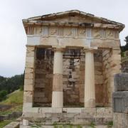 delphes-le trésor des Athéniens