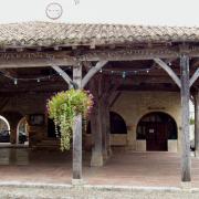 Saint Clar  la halle du XIIIè