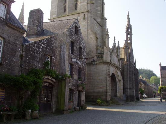 Locronan