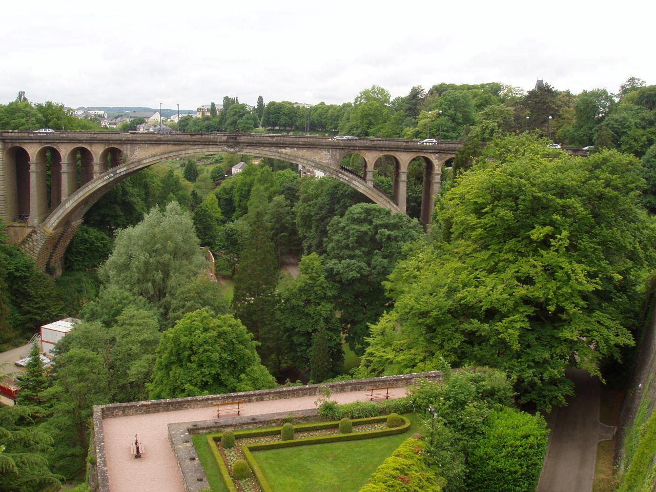 Luxembourg pont Adolphe 
