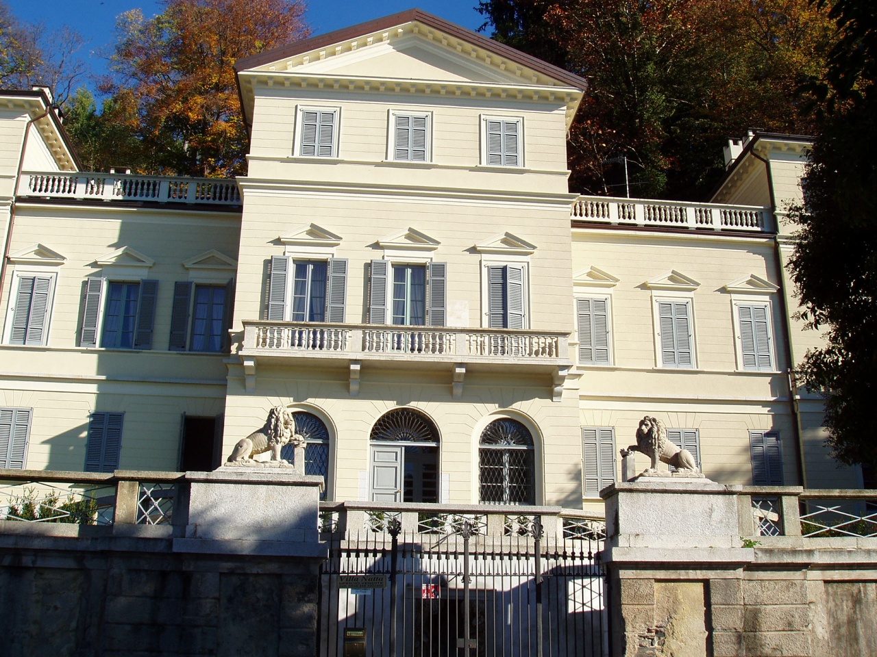  Orta  hotel particulier