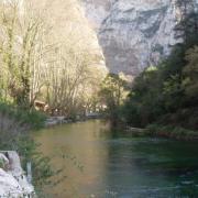 Fontaine-de-Vaucluse  la Sorgue