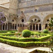 Abbaye de fontfroide  le cloître