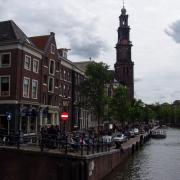 Amsterdam au loin église Westerkerk