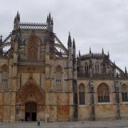 Batalha- entrée de l'église santa Maria da Vitoria