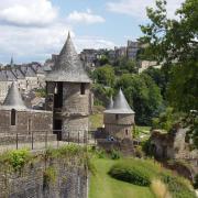 Fougeres  les remparts