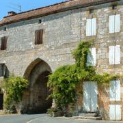 Monpazier porte saint jacques