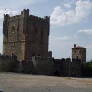 Braganca le château et le donjon en arrière plan la torre Princesa