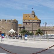 St Malo  le vaisseau de pierre